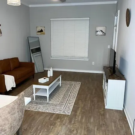 Riverfront Farmhouse Apartment